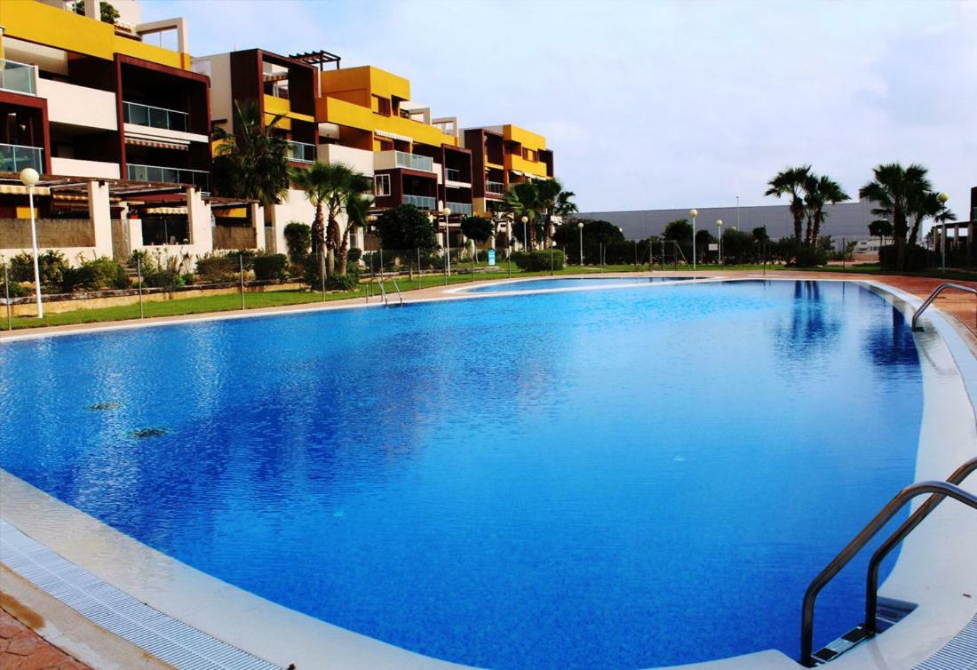 El Bosque Apartment Playa Flamenca Luaran gambar